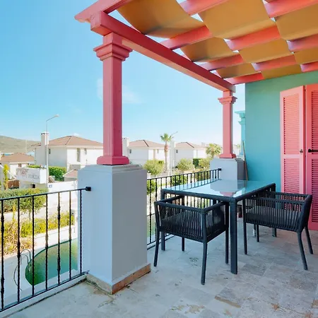 Flex Alacati Villa *